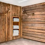 公寓 Gaestehaus Panorama - 2 *